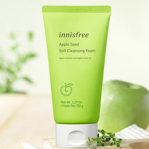 Sữa Rửa Mặt Innisfree Cleansing Foam 150ml giúp làm sạch, kiểm soát nhờn và làm trắng da