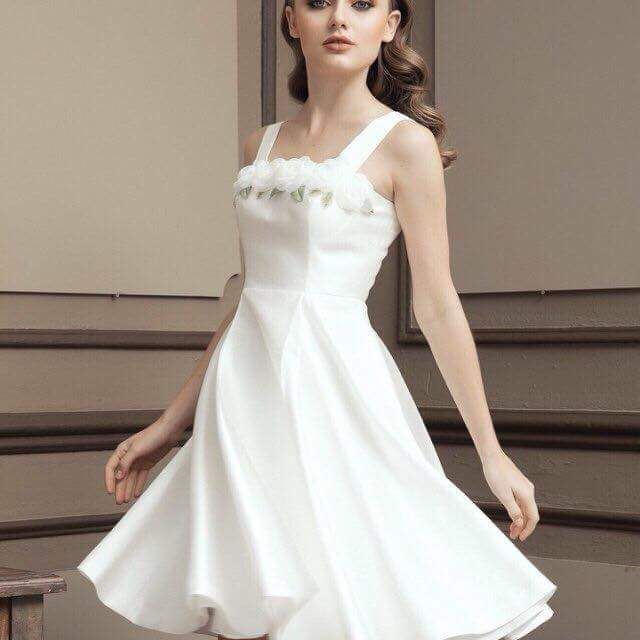 Đầm xòa kết hoa (Hàng sẵn)