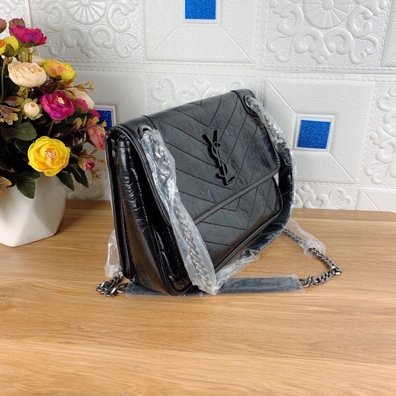 Túi xách Yves Saint laurent niki màu đen size 28cm