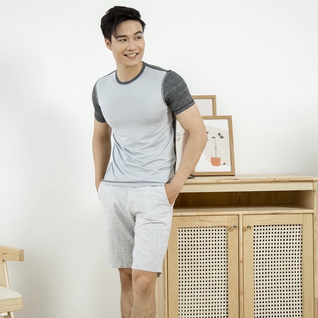 Áo Thun Cộc Tay Nam Genviet Cổ Tròn Kẻ Ngang T4321T1590