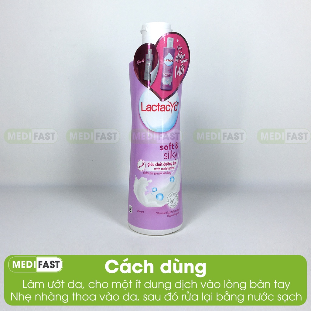 Dung dịch vệ sinh phụ nữ Lactacyd Soft &amp; Silky - Giúp dưỡng ẩm, bảo vệ vùng kín - Mẫu mới