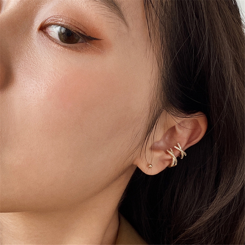 Khuyên Tai Hình Chữ Thập Đính Đá Thời Trang Hàn Quốc