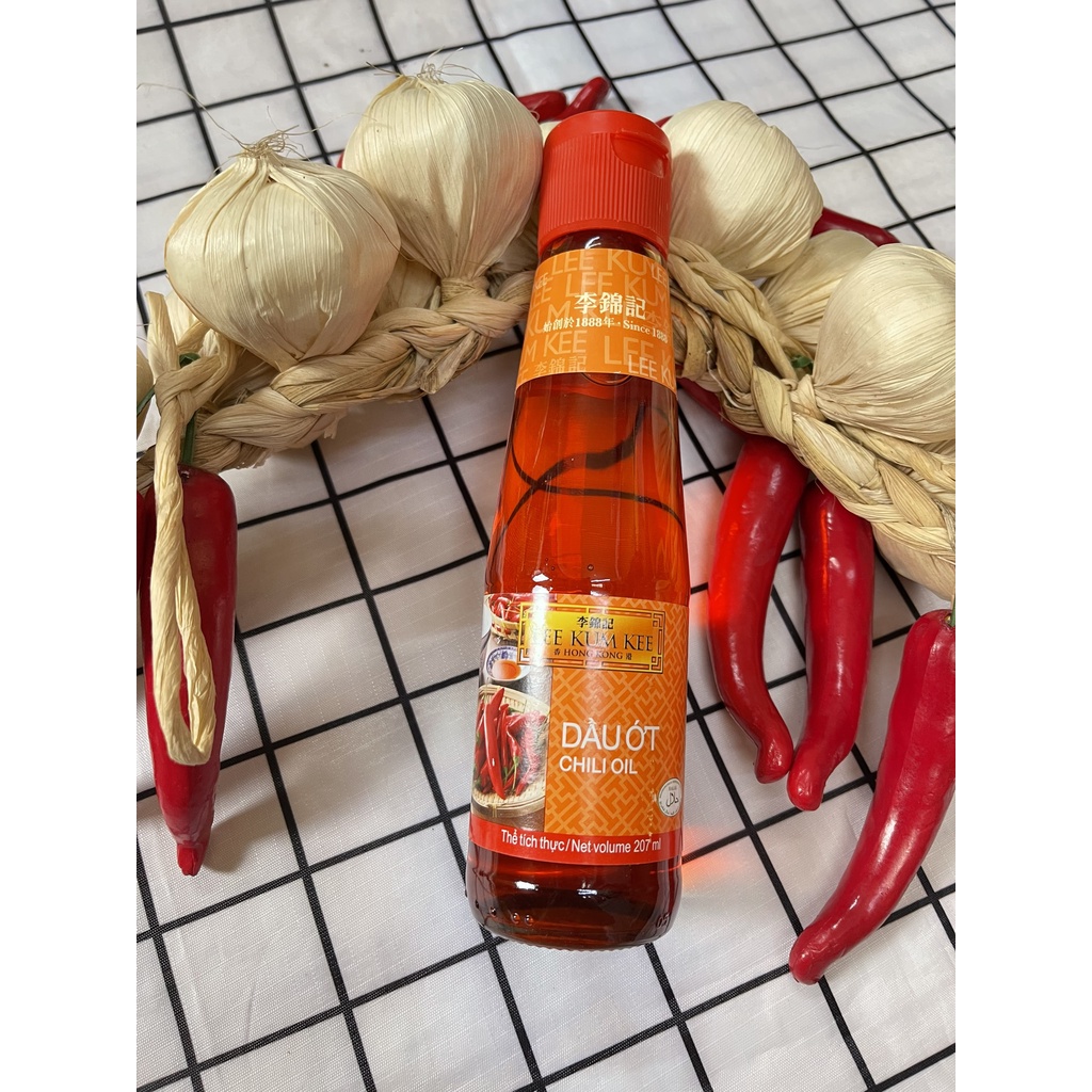 DẦU ỚT LEEKUMKEE -CHILI OIL 207ML