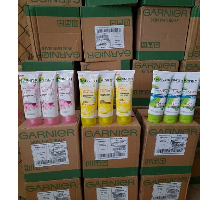 Sữa Rửa Mặt Detox Garnier Trà Xanh Thái Lan 100g