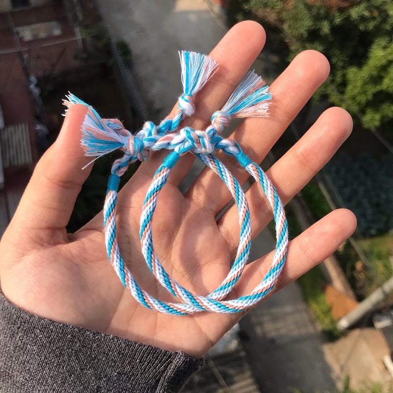 Vòng kumihimo xanh hồng
