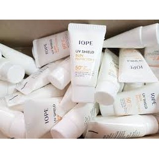 Kem Chống Nắng IOPE UV Shield Sun Protector EX SPF50 PA+++