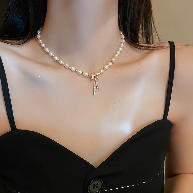 Vòng cổ Ngọc Trai Mặt Nơ Thời Trang