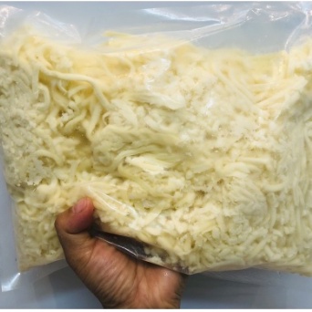 500G PHÔ MAI BÀO SỢI  MOZZARELLA LÀM PIZZA, BÁNH GẠO PHÔ MAI CHẢY (shop chiết lẻ từ túi 2,5kg- giao tại HCM)