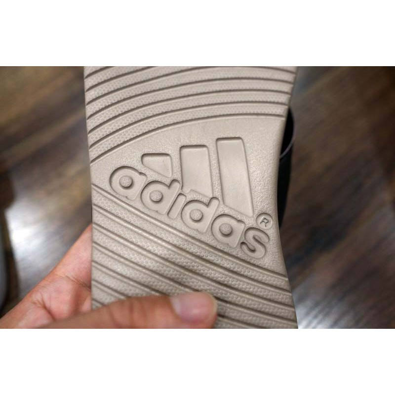 D091 - Dép kẹp Adidas Super Cloud