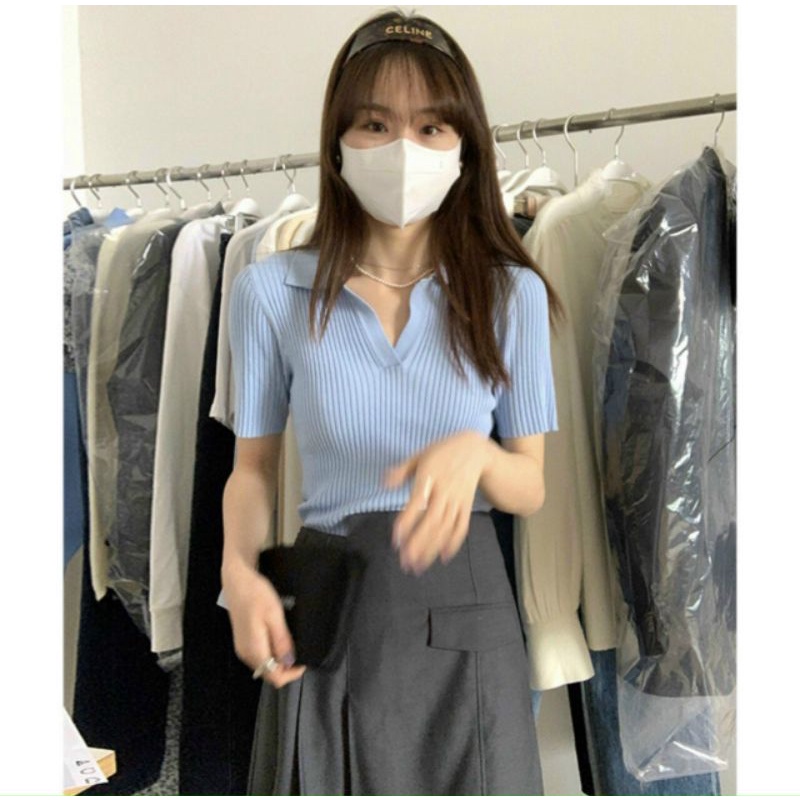 Áo thun cổ V tay ngắn Croptop A15