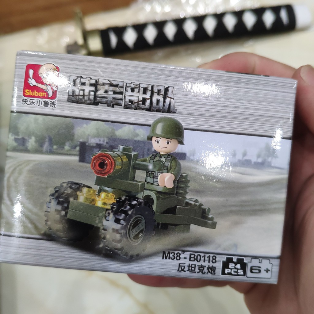 Mô hình Đồ chơi Lắp ráp lego XE TĂNG QUÂN SỰ MINI MOC tự cân bằng lực 7025 quân đội sluban 24 chi tiết pcs trẻ em logo
