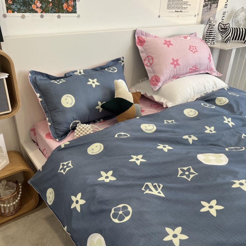 Bộ chăn ga gối cotton poly - Mẫu lv xanh mix hồng