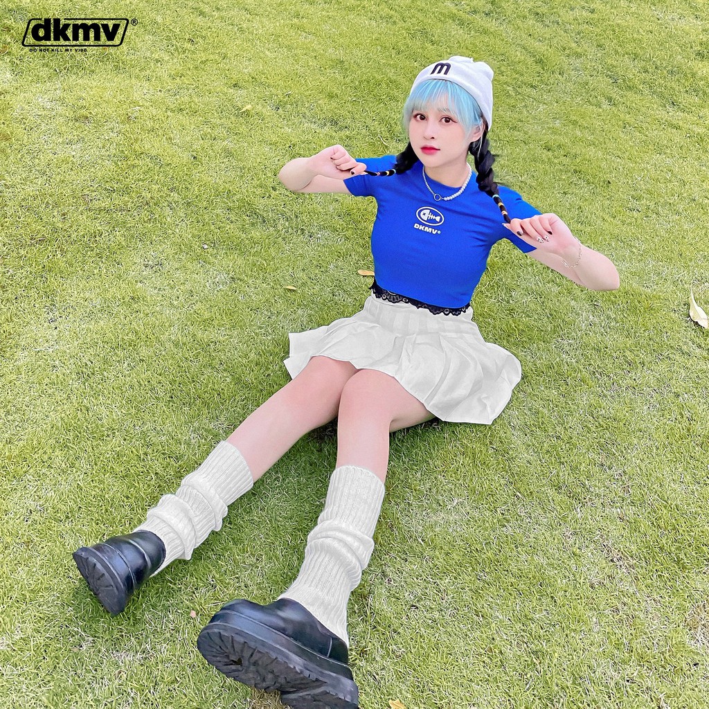 Áo croptop nữ ôm tay ngắn màu xanh DKMV - Croptop ôm ngắn tay Blue Basic