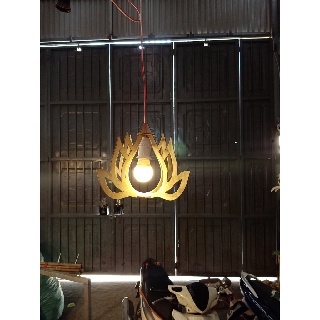 Đèn gỗ dáng bông hoa sen 6 cánh