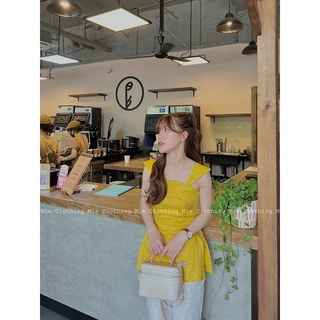 MIE MIN Áo Linen tưng cổ vuông xẻ tà 2 bên (Hình ảnh tự chụp của shop)