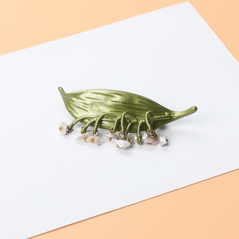 Ghim Cài Áo Hình Hoa Lily Sơn Màu Cổ Điển Chống Chói Cho Nữ