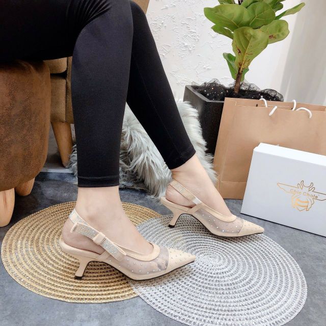 Cao gót lưới dio