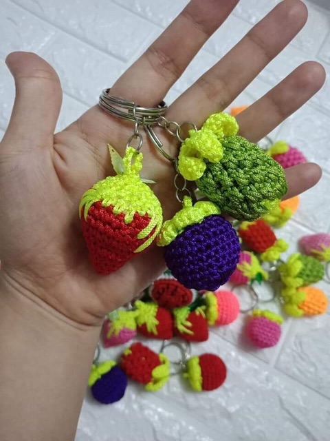 Móc khoá len trái cây