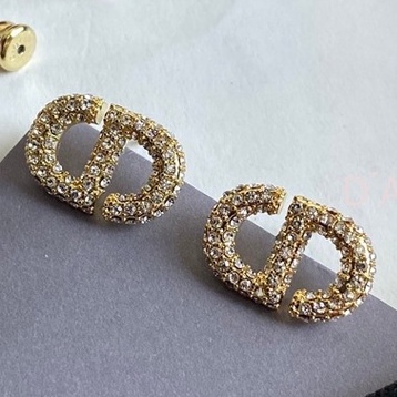 'Boutique spot'A643 CD kim loại bông tai stud kim cương  Hàn Quốc 2022 Mới tái tạo thanh lịch retro thời trang không phai bông tai cho phụ nữ