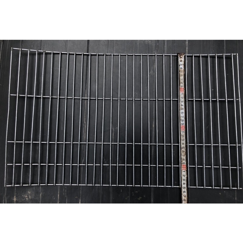 Tấm lưới sắt 60x35 sắt nhúng nóng hoà phát