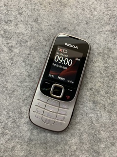 Điện thoại Nokia 2330 Classic