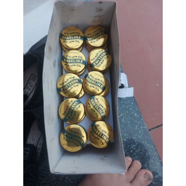 Vaselin lọ sắt dưỡng ẩm, nẻ