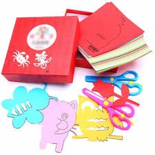 Bộ Đồ Chơi Cắt Giấy Thông Minh