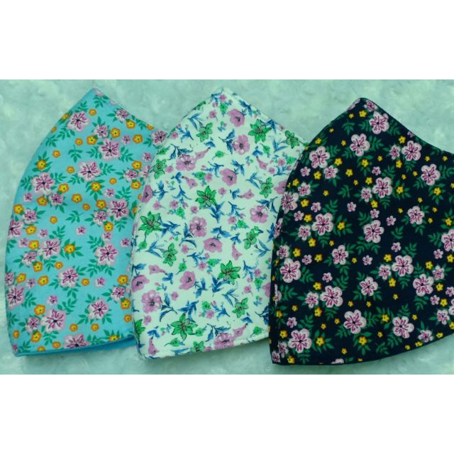 Khẩu trang che vành tai