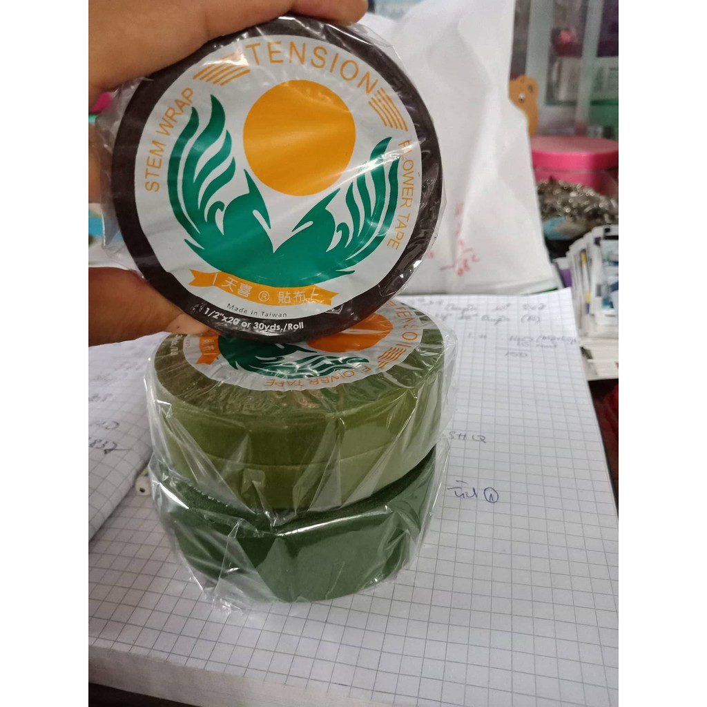 Keo sáp 1 hộp 12 cuộn