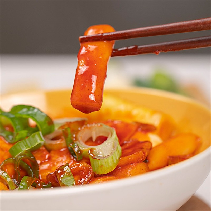 Bánh gạo cay Tteokbokki Pulmuone gói to 424g 2 phần ăn