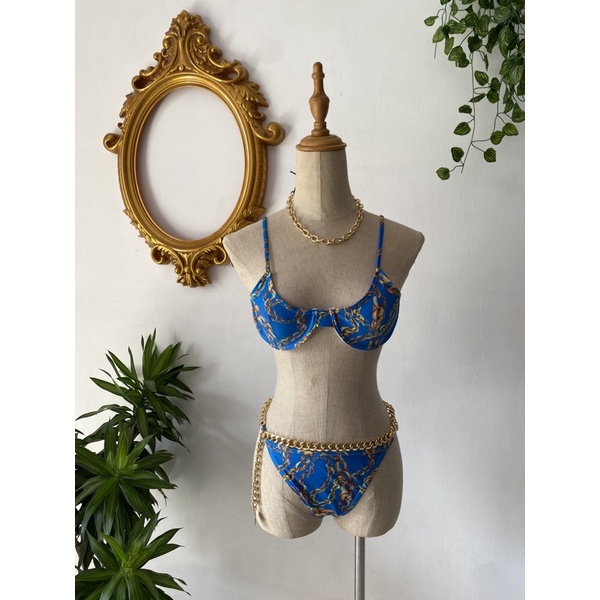 bikini hoạ tiết siêu xinh (Versa)