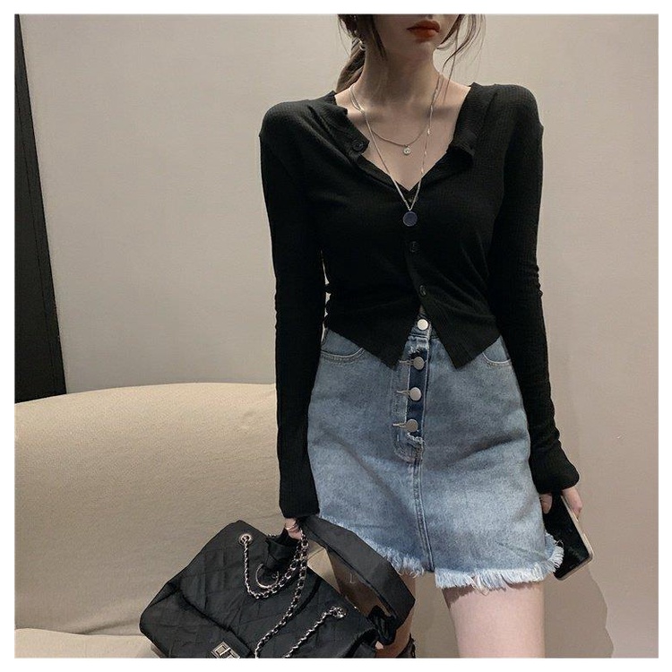 Áo len dài tay vạt chéo phối nút thời trang mùa xuân mới 2021 dành cho nữ