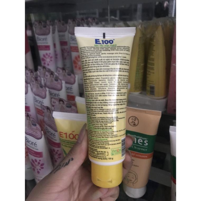 Sữa rửa mặt nghệ có hạt massage E100 Curcuma Facial Cleanser 100g