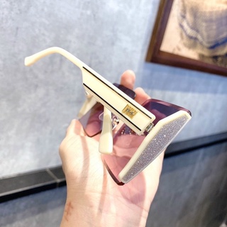 Kính Nữ Dioo ốc xi