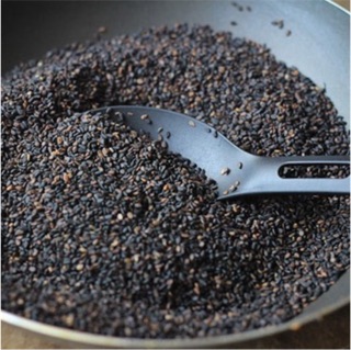 Mè đen và mè vừng chia túi 500gr( vừng đã đãi sạch)