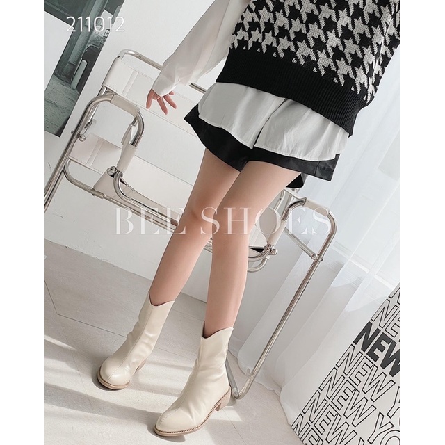 BEESHOES - BOOT DA MỀM MŨI VUÔNG - BOOT ĐẾ TRỤ CAO 4CM CÓ SẴN MÀU ĐEN - KEM 211012
