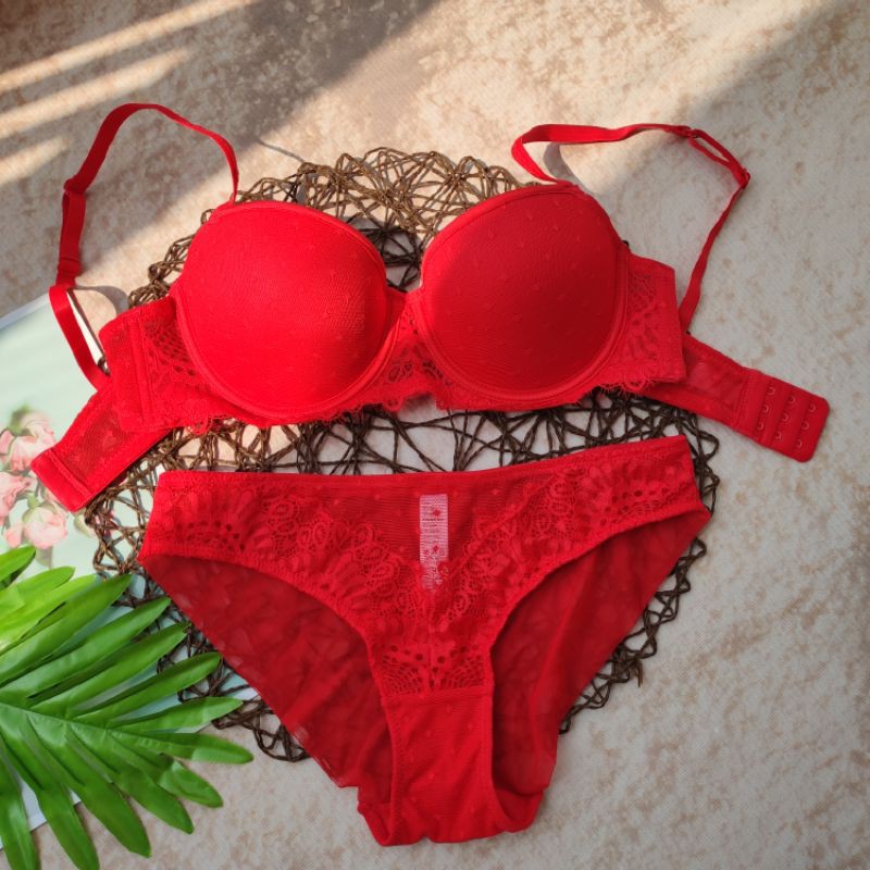 BỘ LÓT REN CÚP NGANG CÓ GỌNG | BigBuy360 - bigbuy360.vn