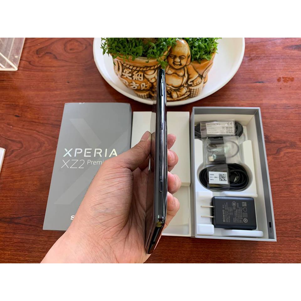 Điện thoại Sony Xperia XZ2 Premium 64GB (Quốc Tê) Like new 99% giá rẻ nhất hcm