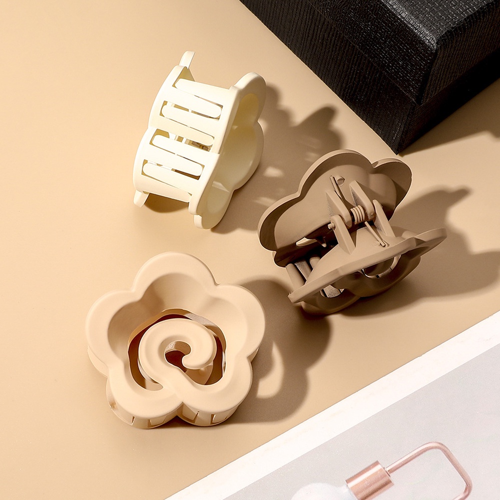 Kẹp Tóc Hình Hoa Màu Trà Sữa Thanh Lịch Cho Nữ