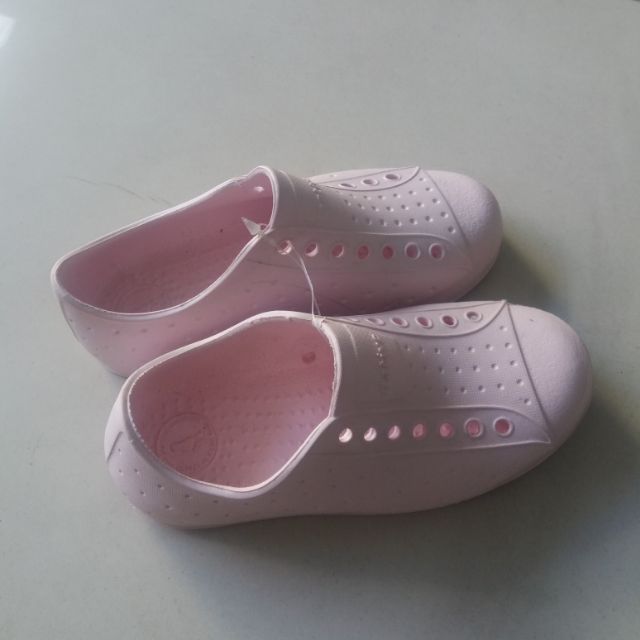 Giày nhựa Native xuất xịn