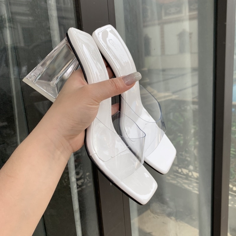 GUỐC VAO GÓT QUAI TRONG SIÊU SANG CHẢNH,2 MÀU ĐEN TRẮNG.hàng đẹp