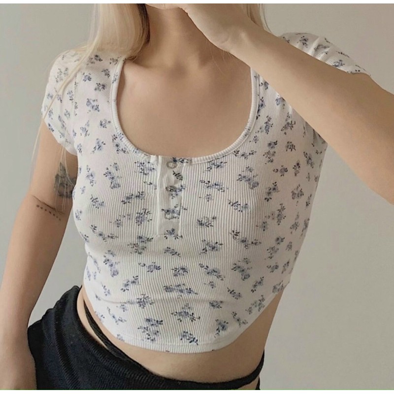 Áo vạt bầu croptop phối hoa bi siêu xinh chất thun gân -N