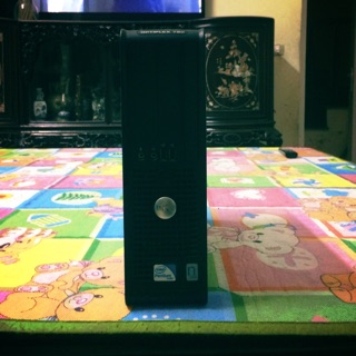 Dell 780 phom nhỏ 4G ram