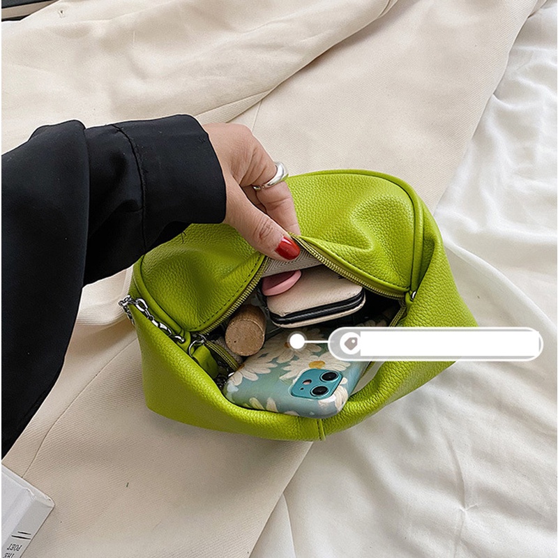 Túi Đeo Chéo Da Mềm Phối Dây Xích Thời Trang Cho Nữ