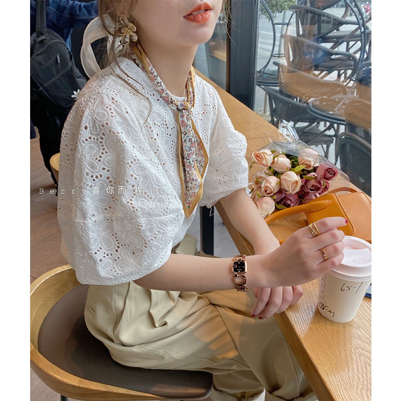 (ORDER) Áo sơ mi nữ cộc tay ren hoa đục lỗ tay phồng nhẹ nhàng vintage điệu đà (MẪU _MỚI_2020)