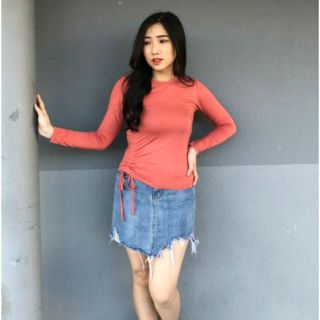 Áo rút eo tay dài