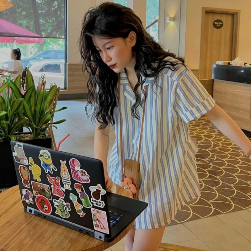 Áo sơ mi cổ vest kẻ sọc phong cách hàn quốc
