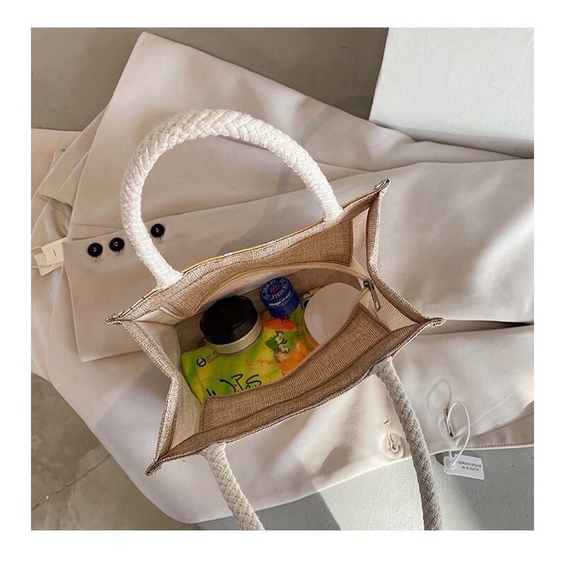 Túi cói mini siêu xinh hot hít 2023