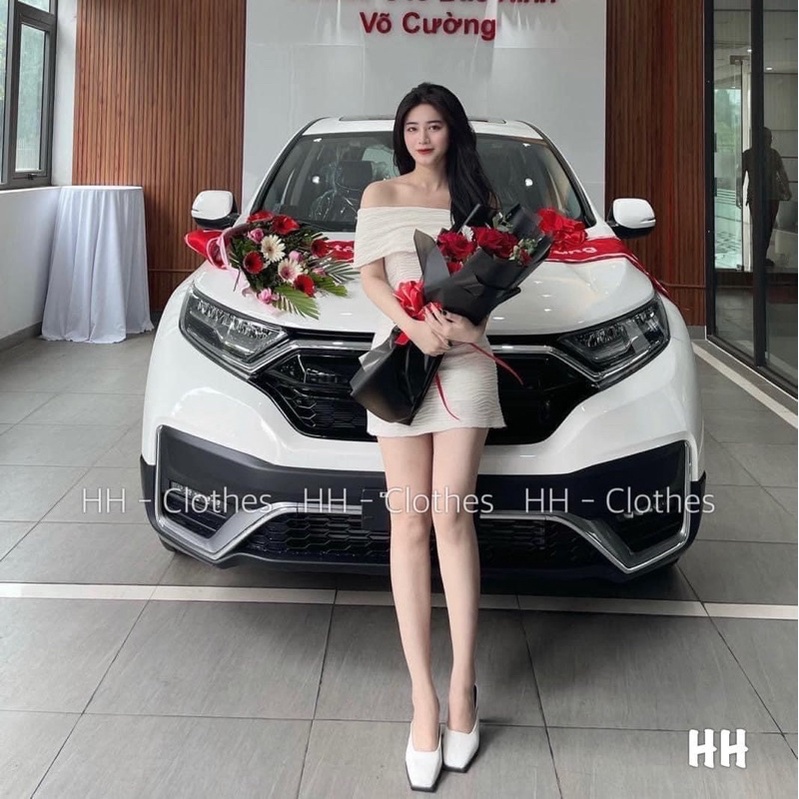 Váy trễ vai sóng