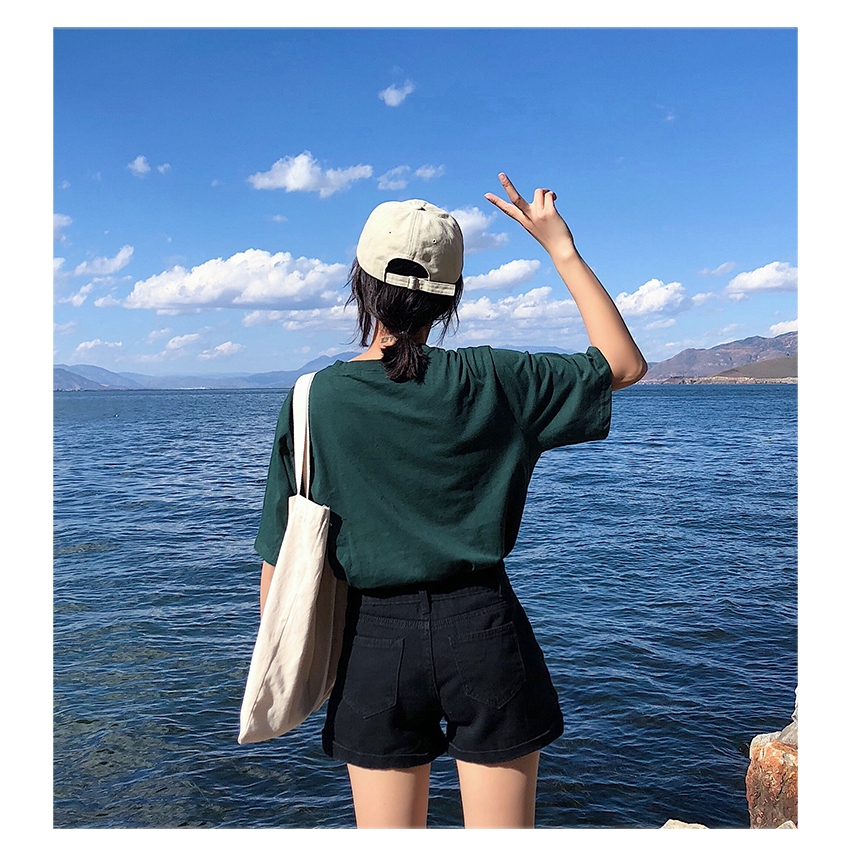 Quần short denim màu trơn năng động cho nữ | BigBuy360 - bigbuy360.vn